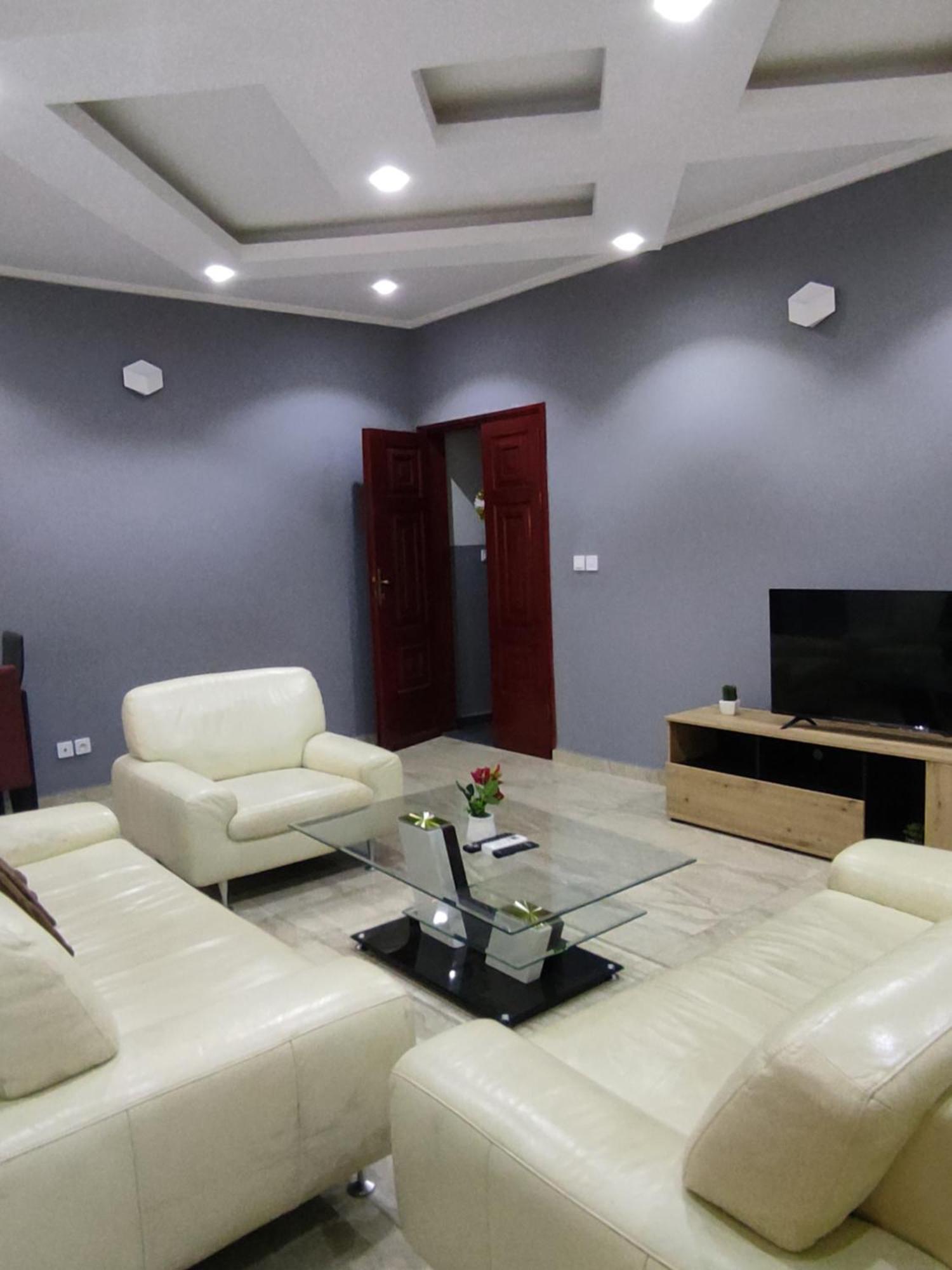 Hotel Appart B4U - Etoudi Yaoundé Exterior foto